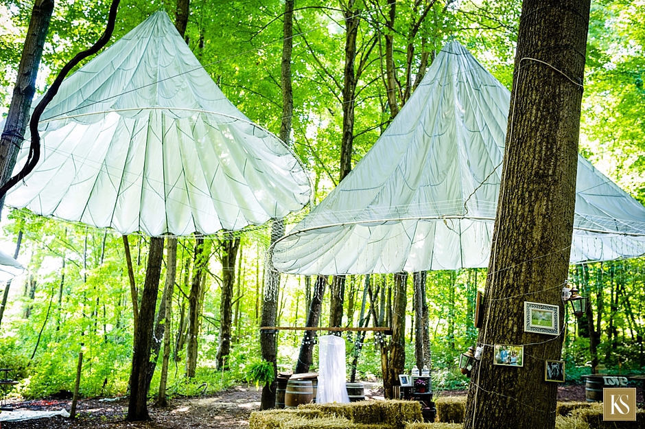 Parachute wedding in the woods, parachutes wedding decor